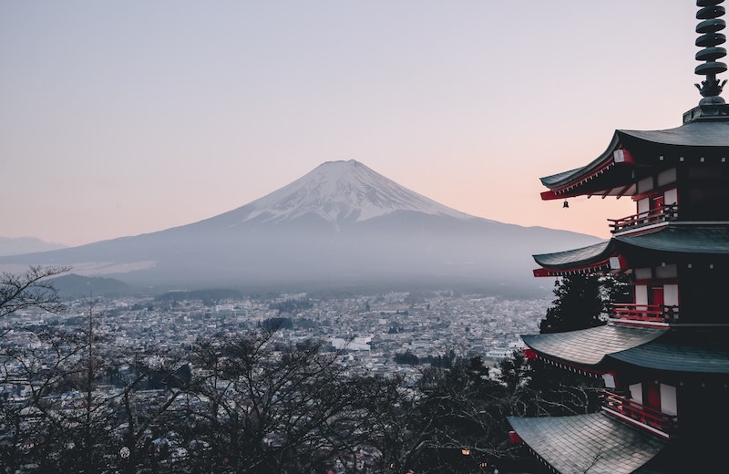 富士山と新倉山忠霊塔