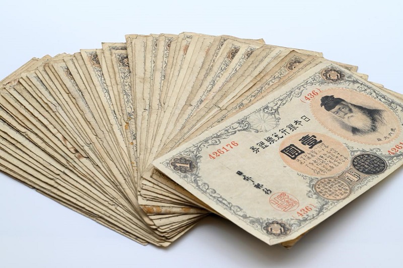 価値の高い紙幣ランキング！エラー紙幣やプレミア紙幣は高く売れる 