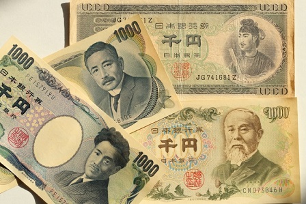 1000円札現代と昔