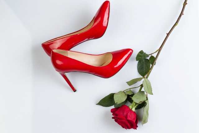 クリスチャンルブタンの人気ライン・シリーズ