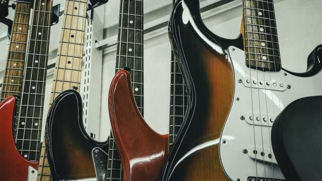 高価買取になりやすいエレキギターのメーカー・ブランド