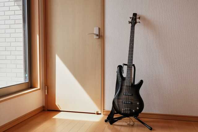 高価買取になりやすいエレキベースのメーカー・ブランド